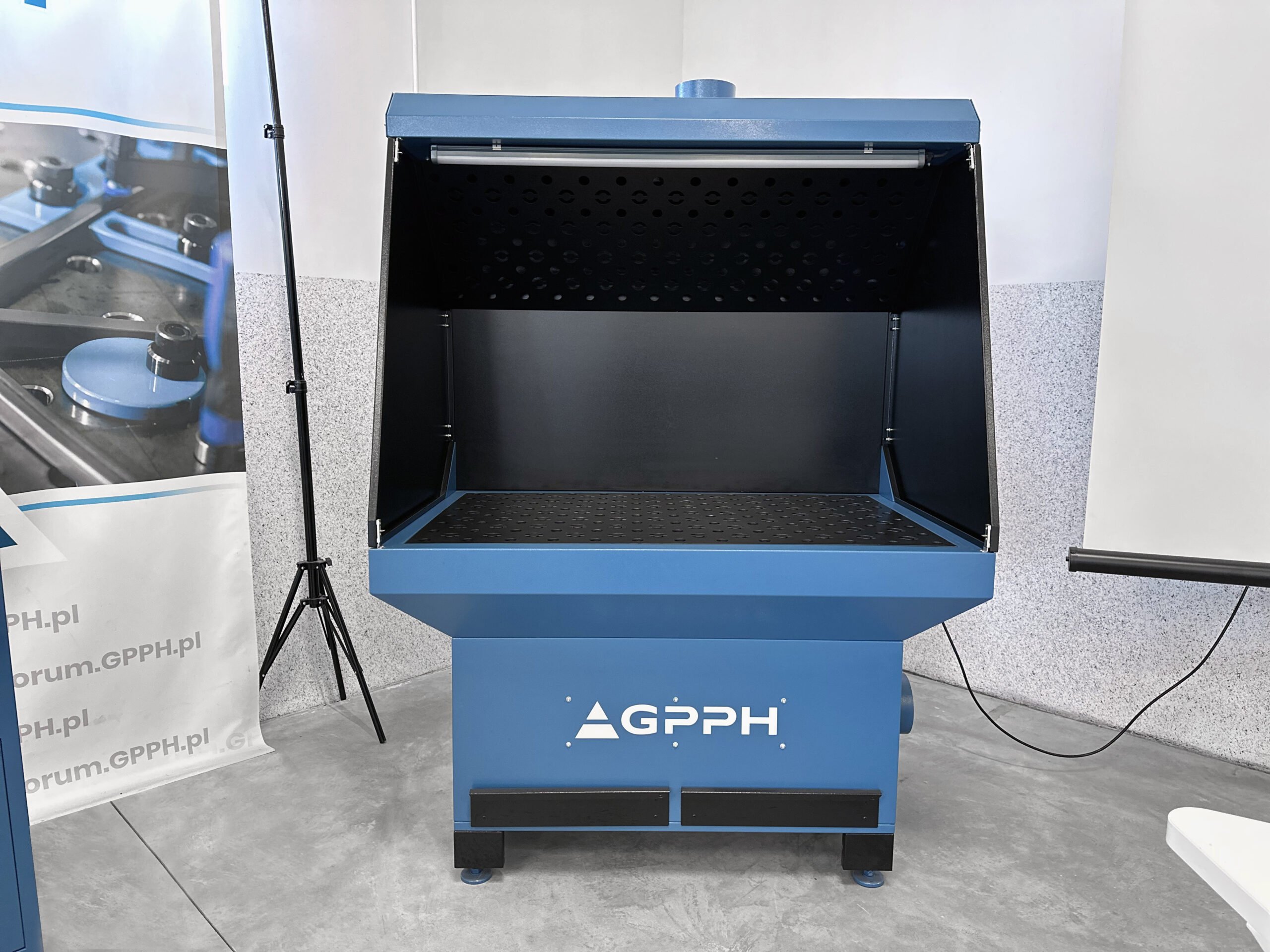 20230504 113720407 iOS conv scaled